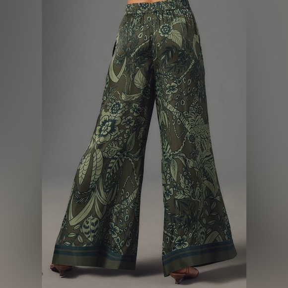 Anthropologie x Farm Rio Satin Printed Pants - Picture 2 of 4